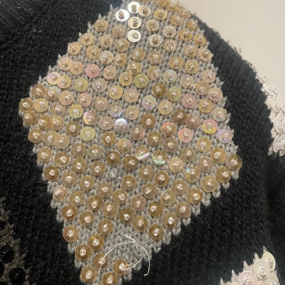 Alfred Dunner sweater. - Picture 3 of 3